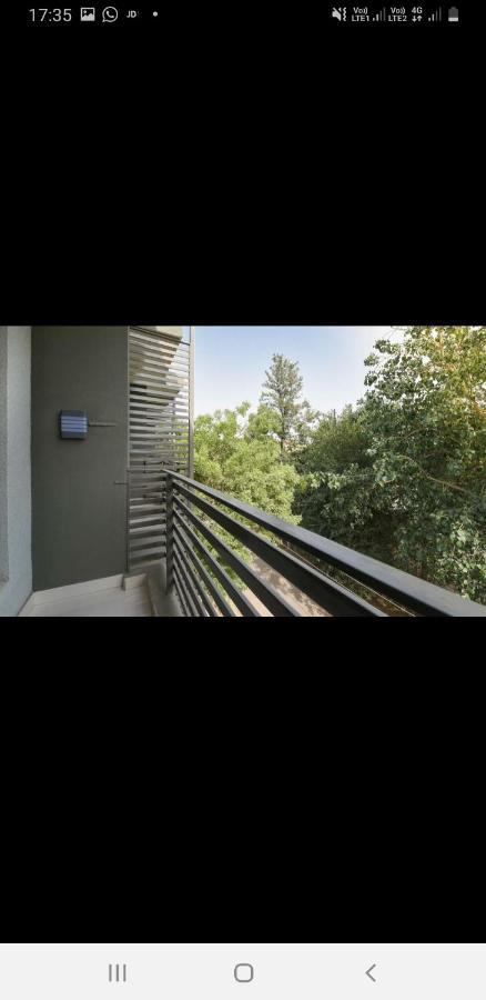 Aval International Hotel Gurgaon Exterior photo